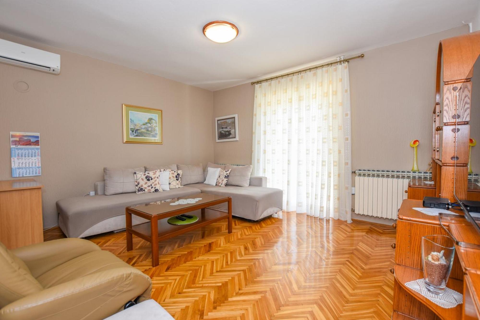 Apartmani Marija Ljubica Pag Town Habitación foto